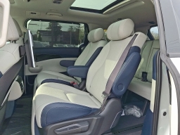 Kia Carnival Hybrid SX Prestige FWD 2026