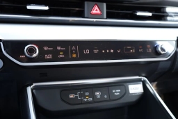 Kia Carnival Hybrid SX FWD 2026