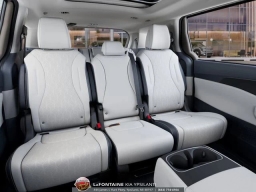 Kia Carnival Hybrid SX FWD 2026