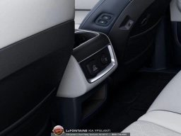 Kia Carnival Hybrid SX FWD 2026