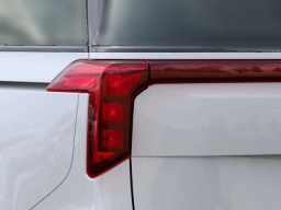 Kia Carnival Hybrid SX FWD 2026