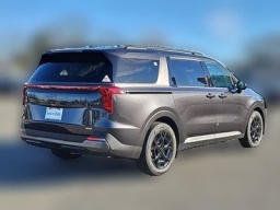 Kia Carnival Hybrid SX FWD 2026