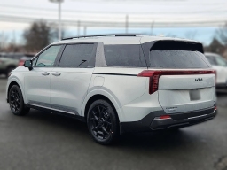 Kia Carnival Hybrid SX Prestige FWD 2026