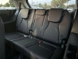 Kia Carnival Hybrid SX FWD 2026