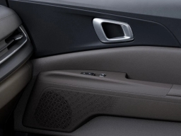 Kia Carnival Hybrid SX FWD 2026