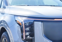 Kia Carnival Hybrid SX FWD 2026