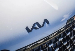 Kia Carnival Hybrid SX FWD 2026