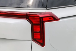 Kia Carnival Hybrid SX FWD 2026