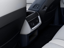 Kia Carnival Hybrid SX FWD 2026