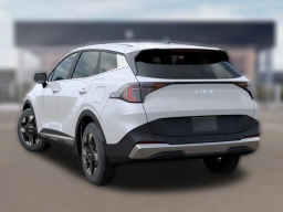 Kia Sportage LX FWD 2026