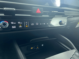 Kia Sportage Hybrid S AWD 2026