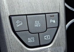Kia Sportage Plug-In Hybrid X-Line AWD 2026