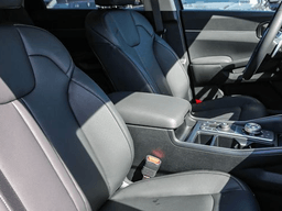 Kia Sorento Hybrid EX FWD 2025