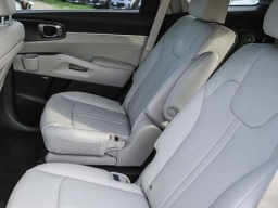 Kia Sorento Hybrid EX FWD 2026