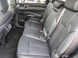 Kia Sorento Hybrid EX FWD 2026