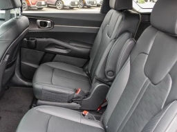 Kia Sorento Hybrid EX FWD 2026