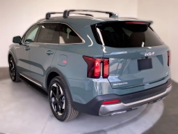 Kia Sorento Hybrid EX FWD 2026