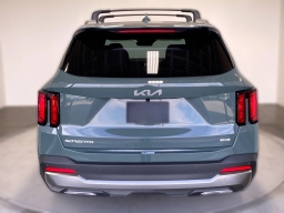 Kia Sorento Hybrid EX FWD 2026