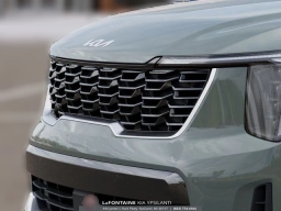 Kia Sorento Hybrid EX FWD 2026