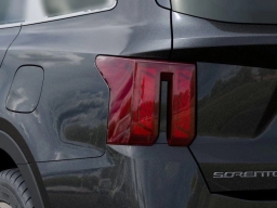 Kia Sorento Hybrid EX AWD 2025