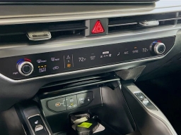 Kia Sorento Hybrid EX AWD 2026