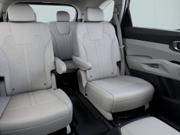 Kia Sorento Hybrid EX AWD 2025