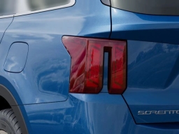 Kia Sorento Hybrid EX AWD 2026