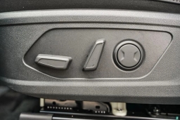 Kia Sorento Plug-In Hybrid EX AWD 2026