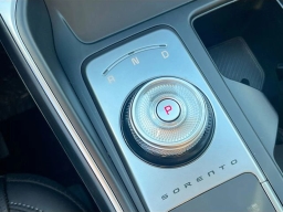 Kia Sorento Plug-In Hybrid EX AWD 2026