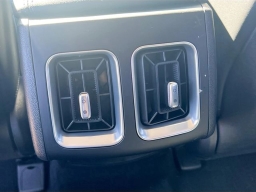 Kia Sorento Plug-In Hybrid EX AWD 2026