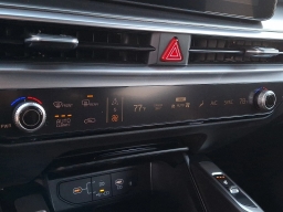 Kia Sorento Plug-In Hybrid EX AWD 2025