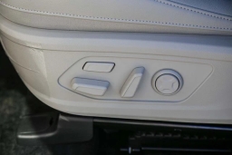 Kia Sorento Plug-In Hybrid X-Line SX Prestige AWD 2026