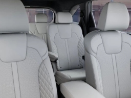 Kia Sorento Plug-In Hybrid X-Line SX Prestige AWD 2026