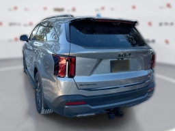 Kia Sorento Plug-In Hybrid X-Line SX Prestige AWD 2026