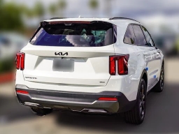 Kia Sorento Plug-In Hybrid X-Line SX Prestige AWD 2026