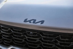 Kia Sorento Plug-In Hybrid X-Line SX Prestige AWD 2026