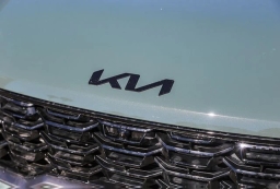 Kia Sorento Plug-In Hybrid X-Line SX Prestige AWD 2026