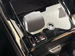 Land Rover Range Rover Sport Dynamic SE P460e 2026