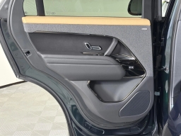 Land Rover Range Rover Sport Dynamic SE P460e 2026