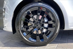 Land Rover Range Rover Sport Dynamic SE P460e 2026