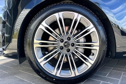 Land Rover Range Rover Sport Dynamic SE P460e 2026