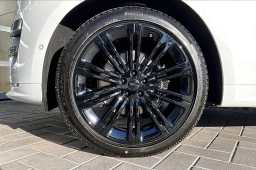 Land Rover Range Rover Sport Dynamic SE P460e 2026