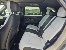 Land Rover Range Rover Sport Dynamic SE P460e 2026