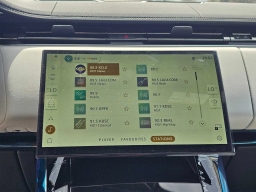 Land Rover Range Rover Sport Dynamic SE P460e 2026