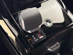 Land Rover Range Rover Sport Dynamic SE P400 2026