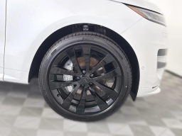 Land Rover Range Rover Sport Dynamic SE P400 2026