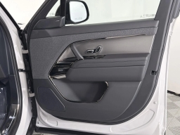 Land Rover Range Rover Sport Dynamic SE P400 2026