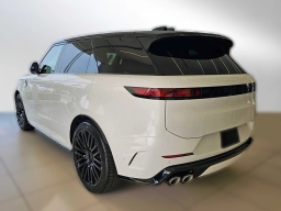 Land Rover Range Rover Sport SV P635 2026