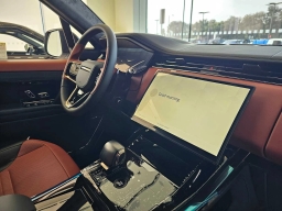 Land Rover Range Rover Sport SV P635 2026