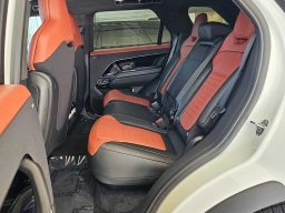 Land Rover Range Rover Sport SV P635 2026
